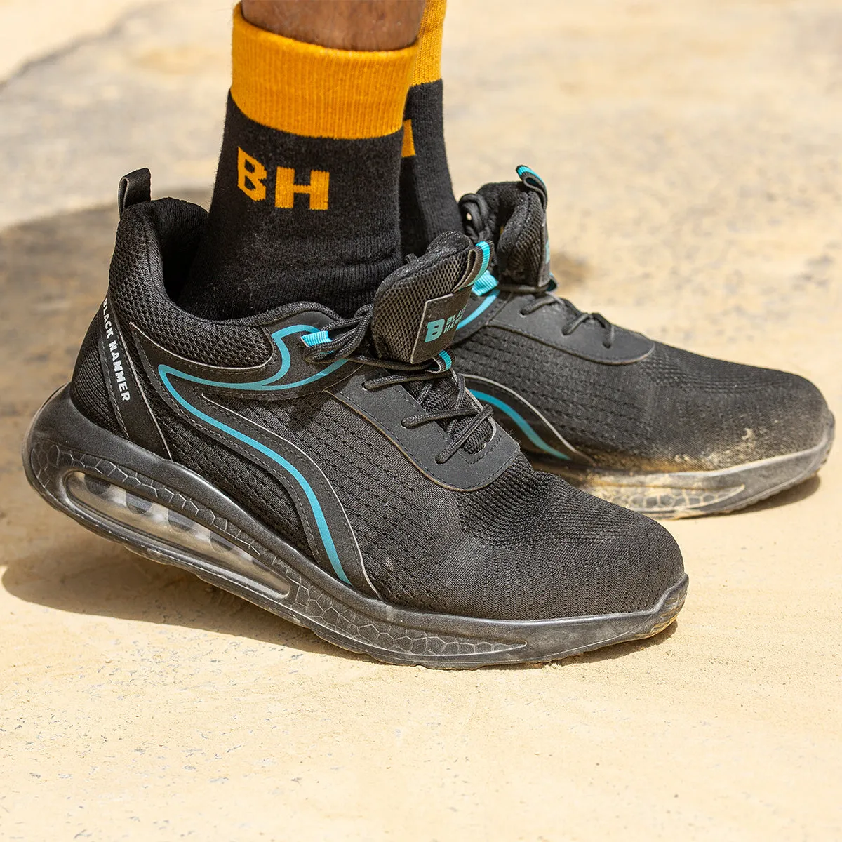 Black Hammer 3200 Volt Safety Trainers