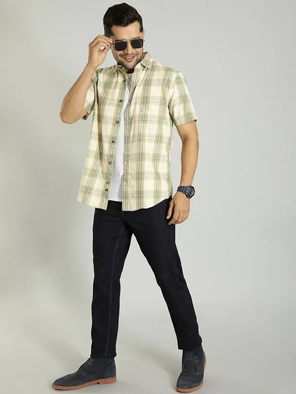 Mens Checked Half Sleeve Cotton Shirt