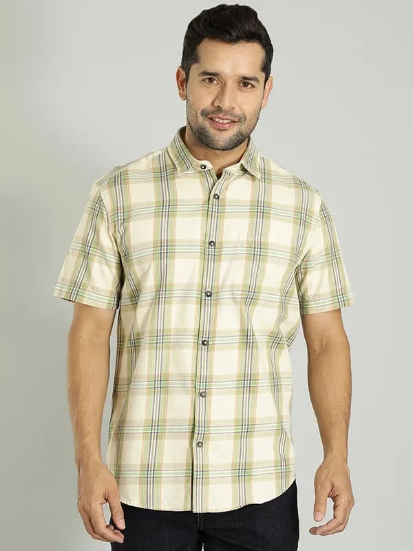 Mens Checked Half Sleeve Cotton Shirt