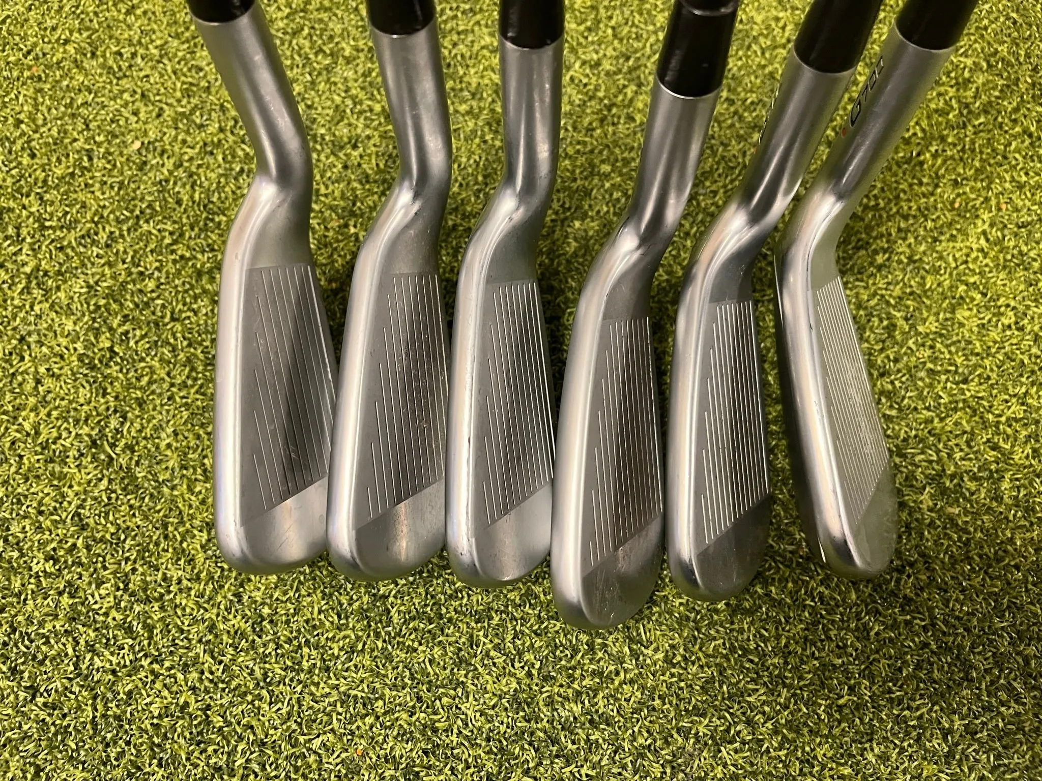 Ping G700 5-PW Iron Set, Alta CB Regular Flex, RH