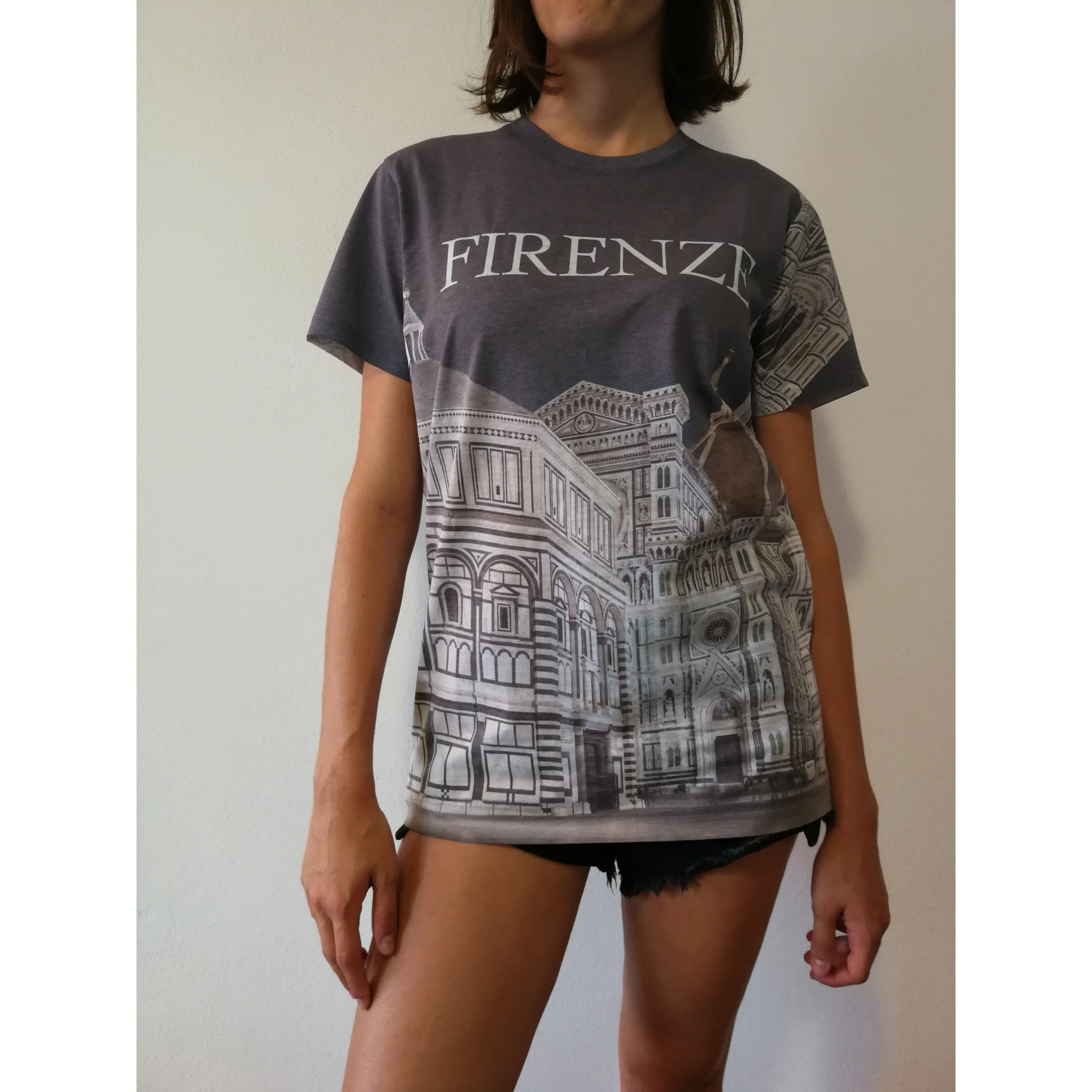 T-shirt FLORENCE | Stampa all-over, Idea regalo, Fotografia ad alta definizione, dettagli sorprendenti.