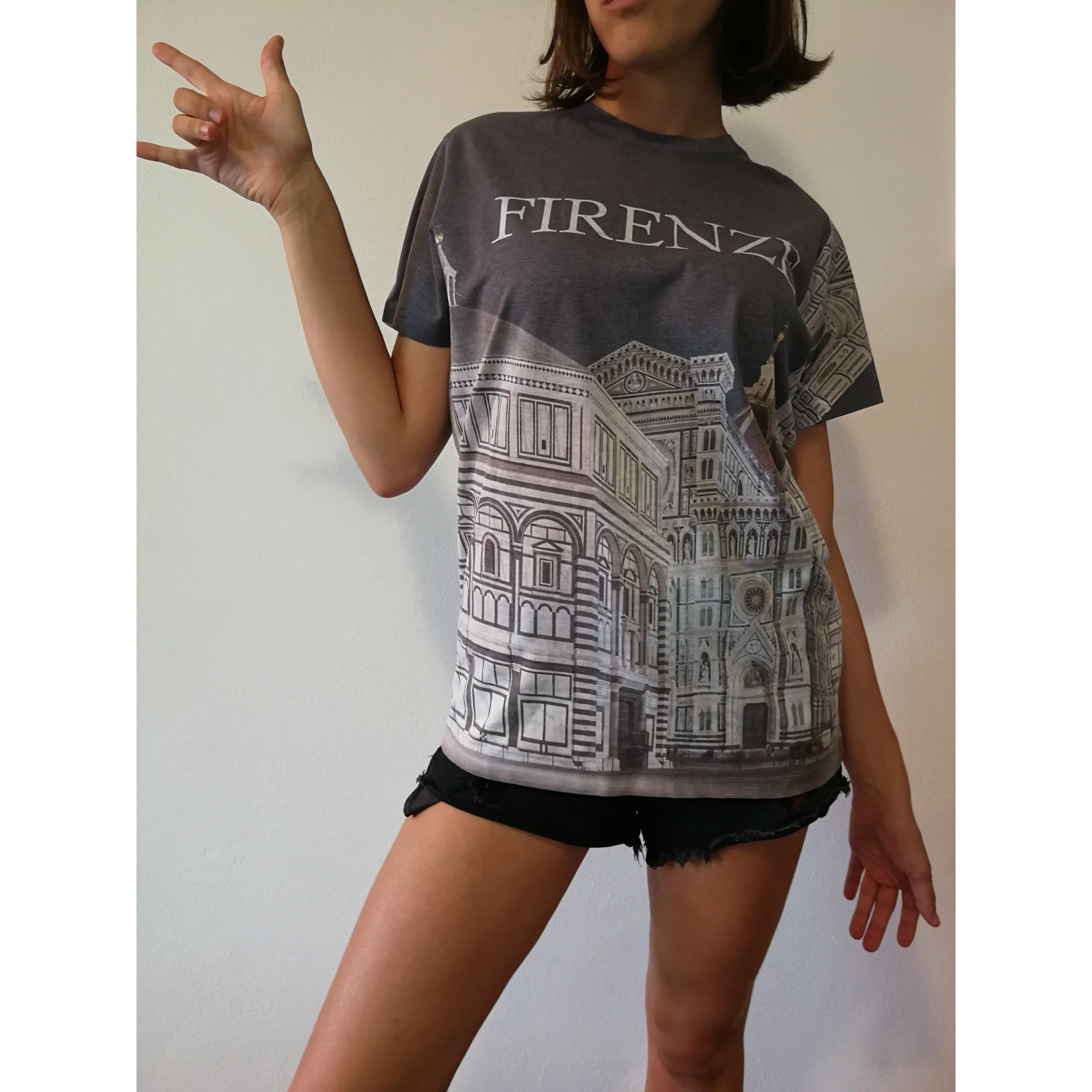 T-shirt FLORENCE | Stampa all-over, Idea regalo, Fotografia ad alta definizione, dettagli sorprendenti.